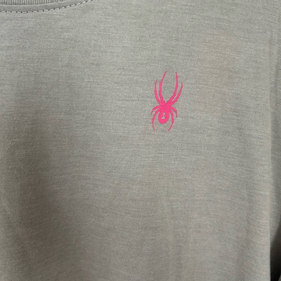 Spyder NWT Women’s Gray Long Sleeve Shirt with Logo - Picture 2 of 4